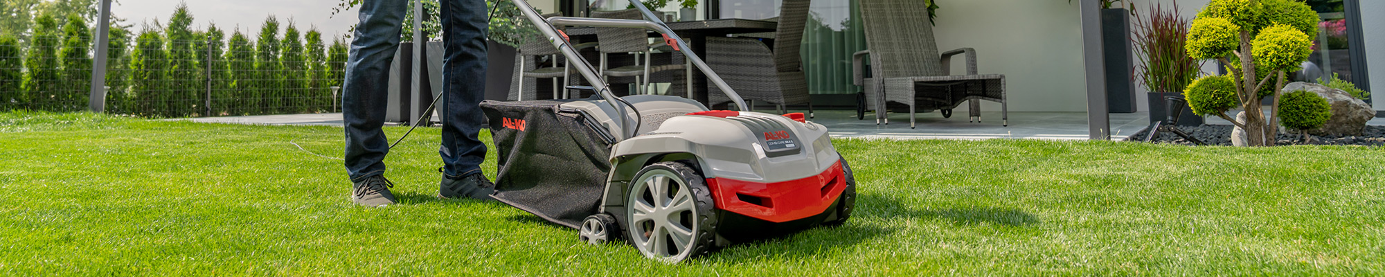 Rasen vertikutieren | Die 7 h&auml;ufigsten Fehler und wie man sie vermeidet