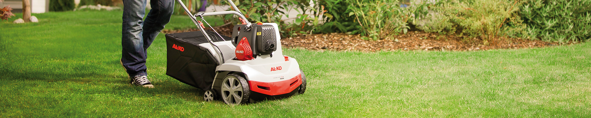 Vertikutieren oder lüften: Was ist der Unterschied? | AL-KO Gartenmagazin