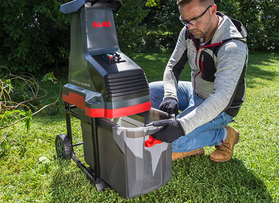 Häcksler | AL-KO Häcksler mit großer Fangbox