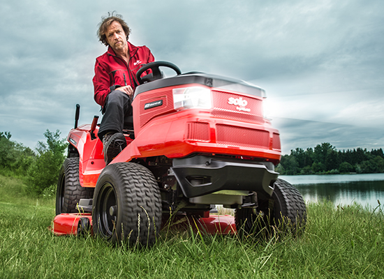 Rasentraktoren | AL-KO Breitbereifung